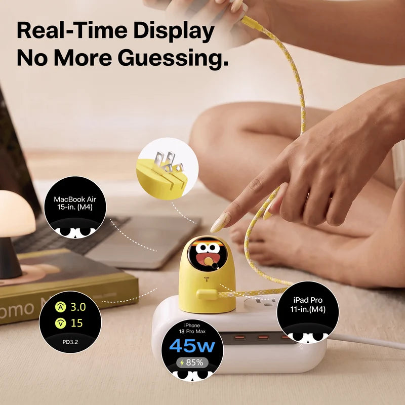 FlashEye-Dot Smart GaN Charger | 45W Type-C Fast Charger for iPhone & MacBook